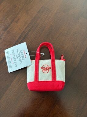 Trader Joe’s micro tote- NWT 2 in one